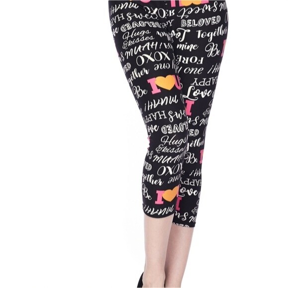 Full Of Love Print Capri One Size - Picture 2 of 7